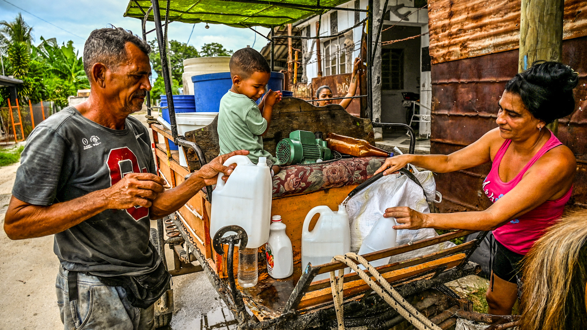 Sin agua y sin paciencia, la vida en plena crisis en Cuba